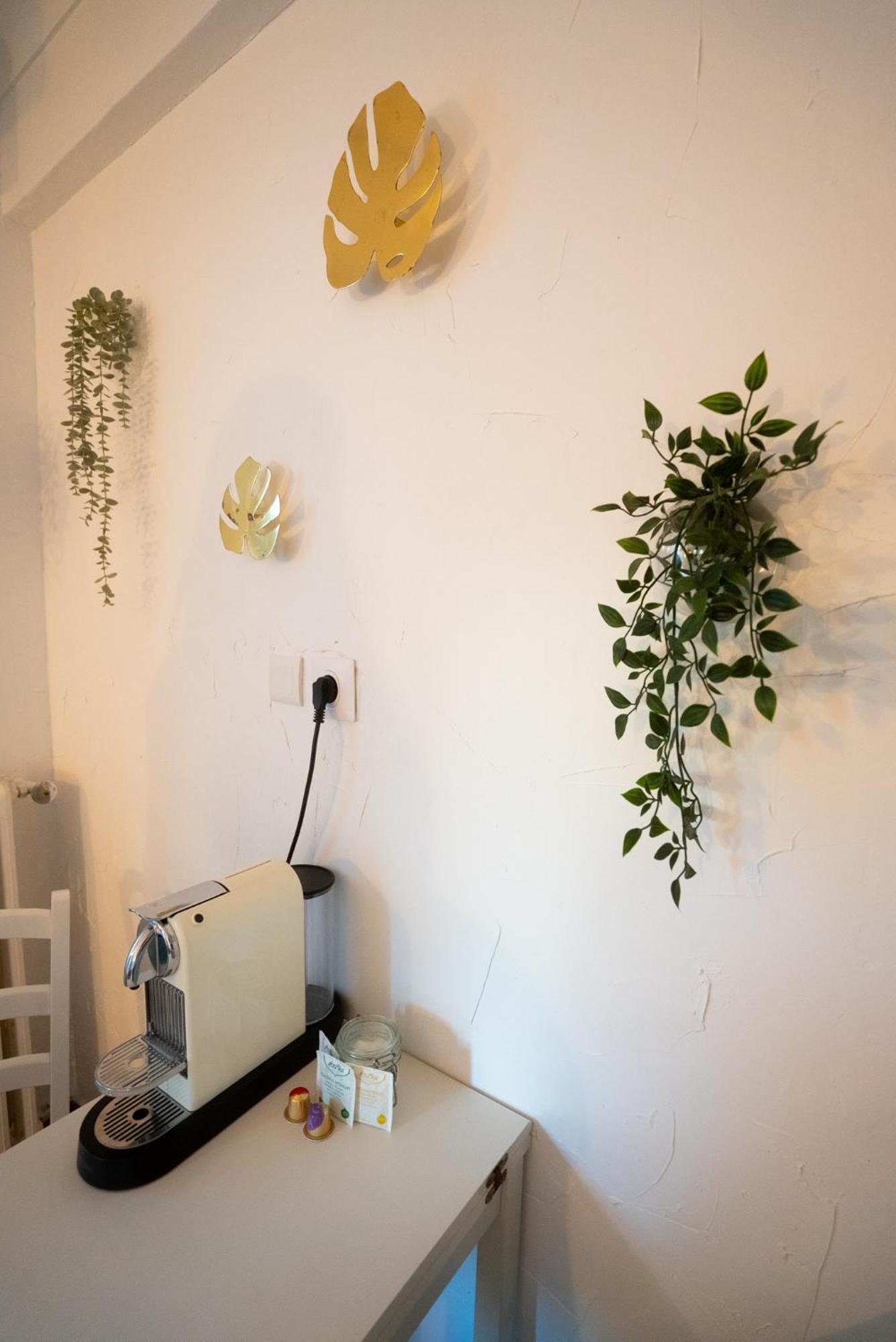 Ferienwohnung Location Studio Avec Loggia Antibes Exterior foto